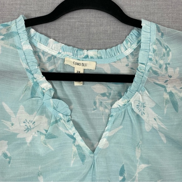 Como Blu Sleeveless V Neck Floral Top Light Blue Sz 2X - Picture 3 of 6